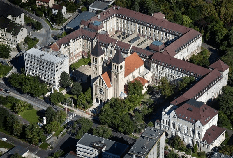 chi-phi-du-hoc-hungary-5