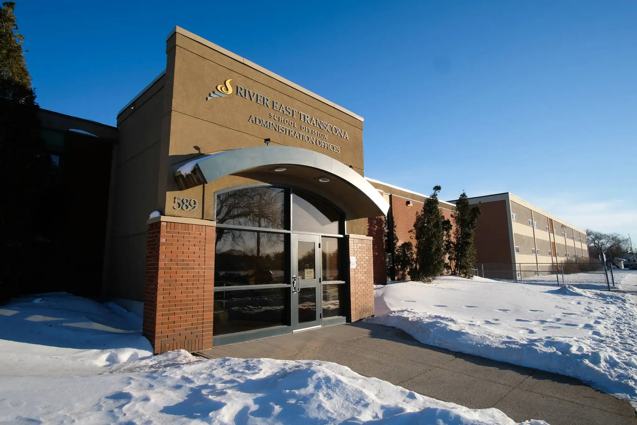 river-east-transcona-school-division-1